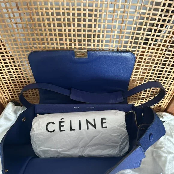 Authentic Celine Blue Trapeze Bag (Size Small) - Purchased in Paris 6eme in 2015 - Picture 4 of 15